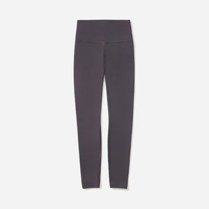 Everlane perform leggings in ink grey